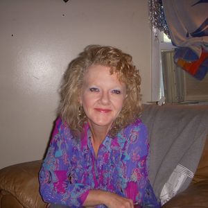 Meet your Posher, Linda